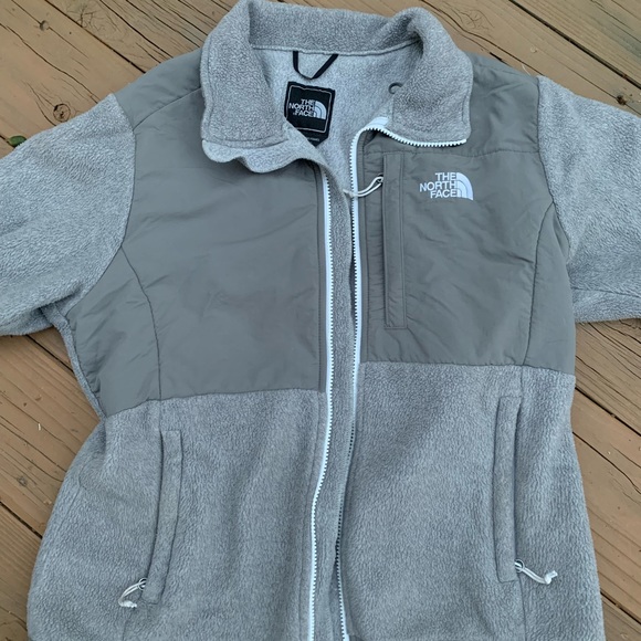 North Face Fleece Jacket - Picture 4 of 4